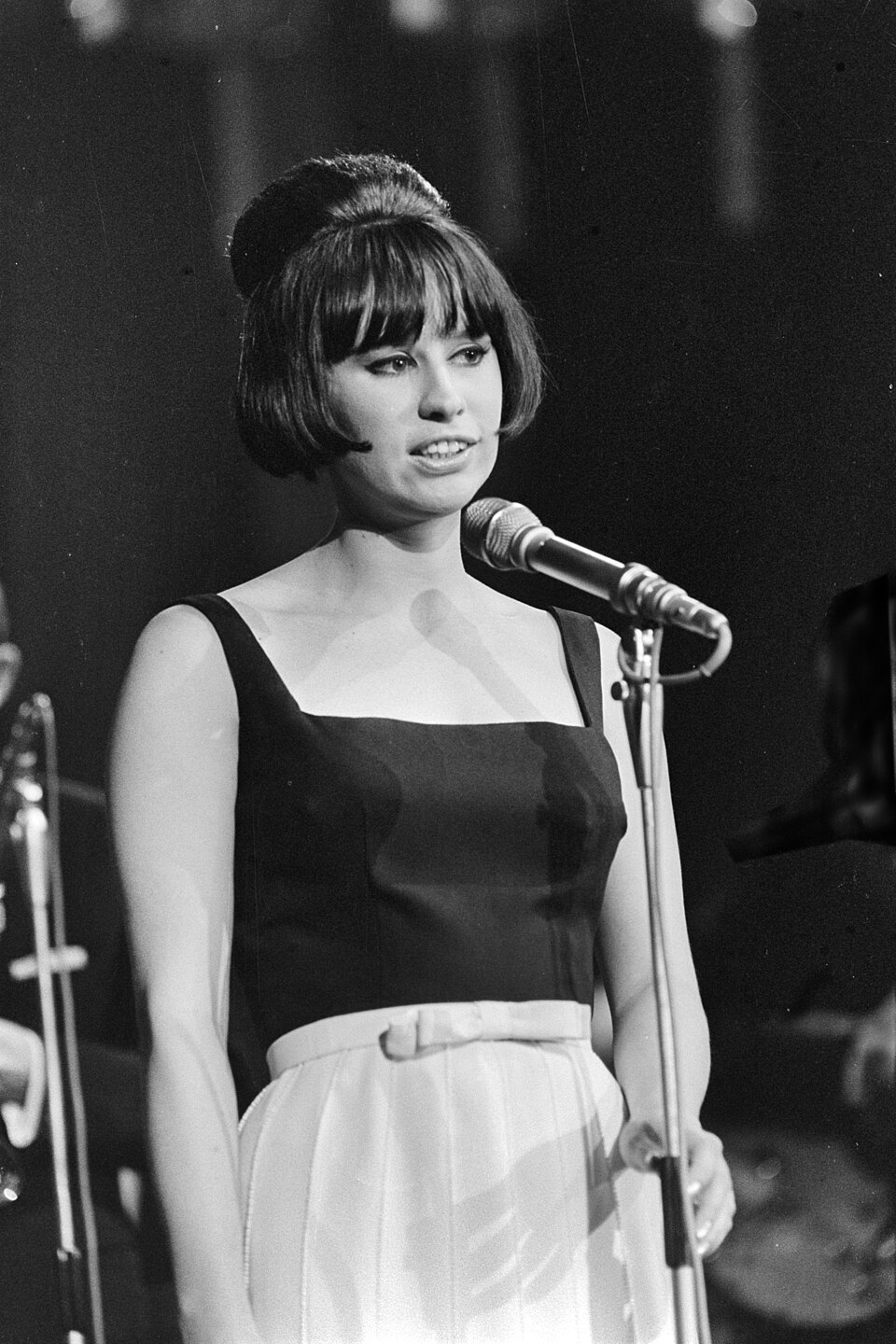 Astrud Gilberto performing in 1966