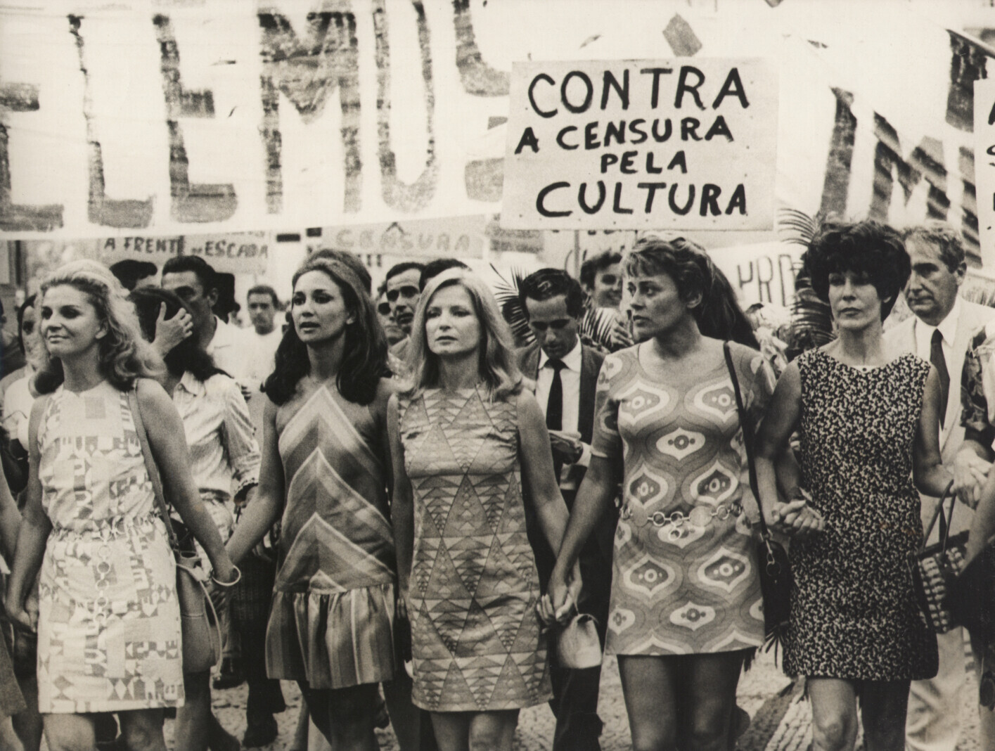 Prominent Brazilian artists protesting during the “March of the 100.000.”